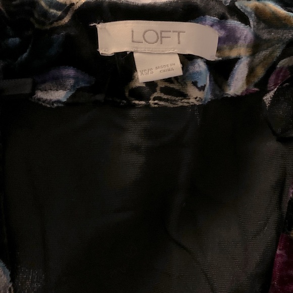 Black velvet floral kimono - Picture 3 of 3